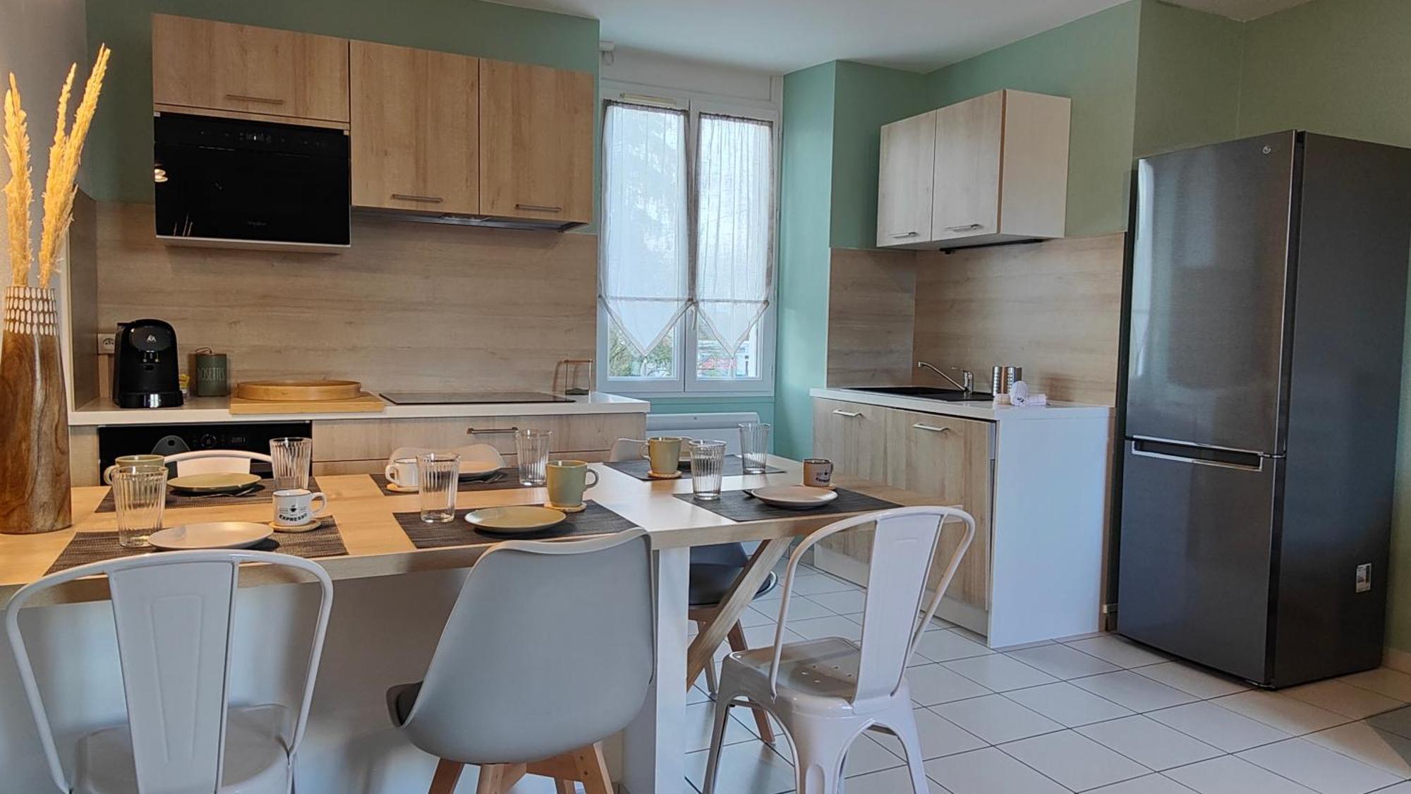 Appartement Centre-Ville Proche Lac, Ocean, Vignes Lesparre-Médoc Zewnętrze zdjęcie